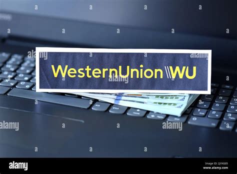 2 000+ Western Union banque d’images et photos libres de droit .